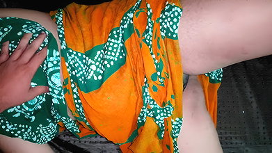 Bengali hot Desi bhabi sex with appartment security guard