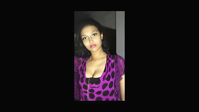 Horny Bengali Babe Showing Pressing Boobs