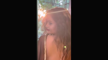 Prajakta Dussane Saree Slutty TEMPTING BACKLESS TEASE2