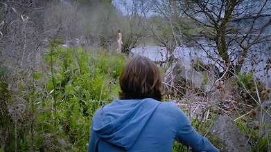 Erika Aurora outdoor naked scenes in Tredicesimo Apostolo 22