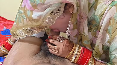 Brother-in-law fucked sexy sister-in-law’s pussy with a strong cock.