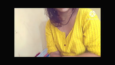 Bhabhi ki gaand ki chudai.