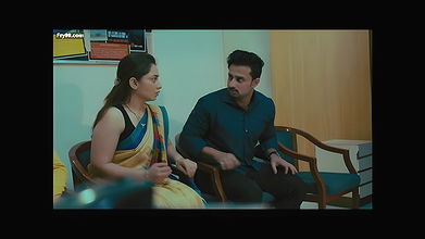 Hot lady in sleevless saree from crime patrol