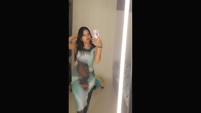 Sexy Girlfriend Showing Nude [Includes Updates] 28