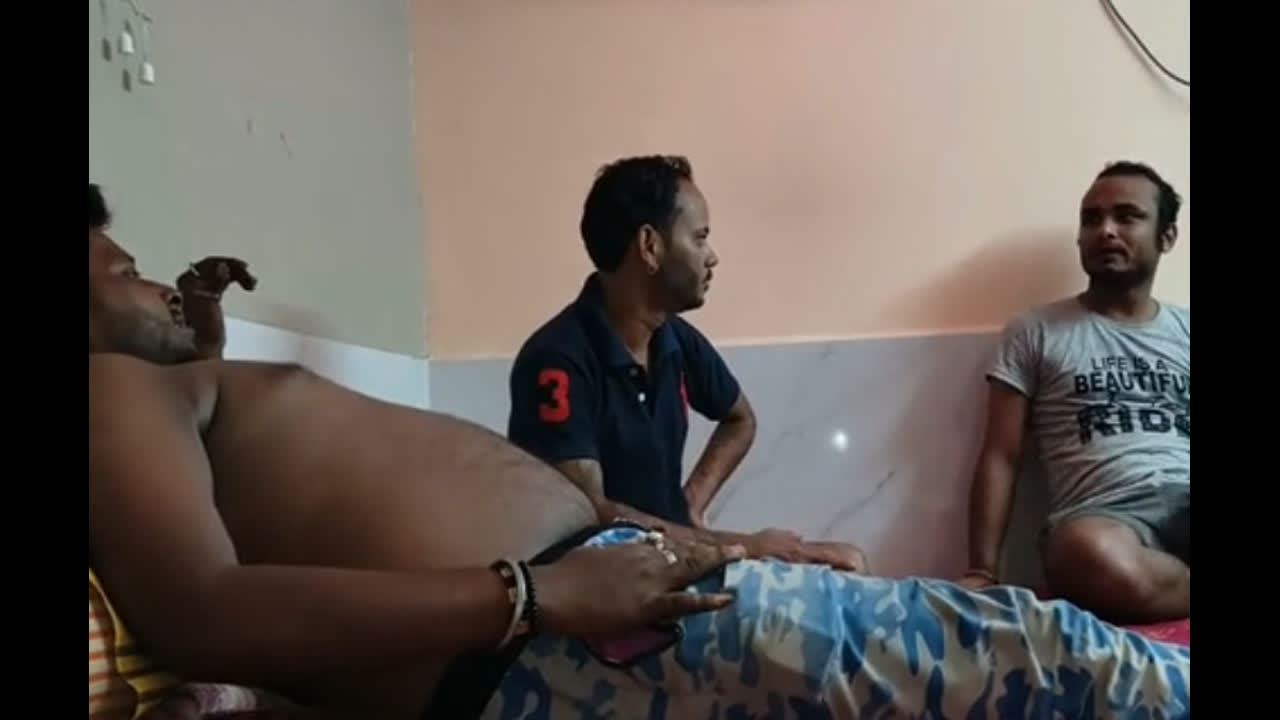 Three Friends Fuck One Beautiful Girl! Who Will Fuck First!