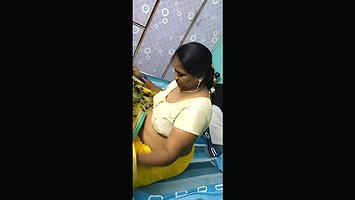 Desi village bhabi sexy body