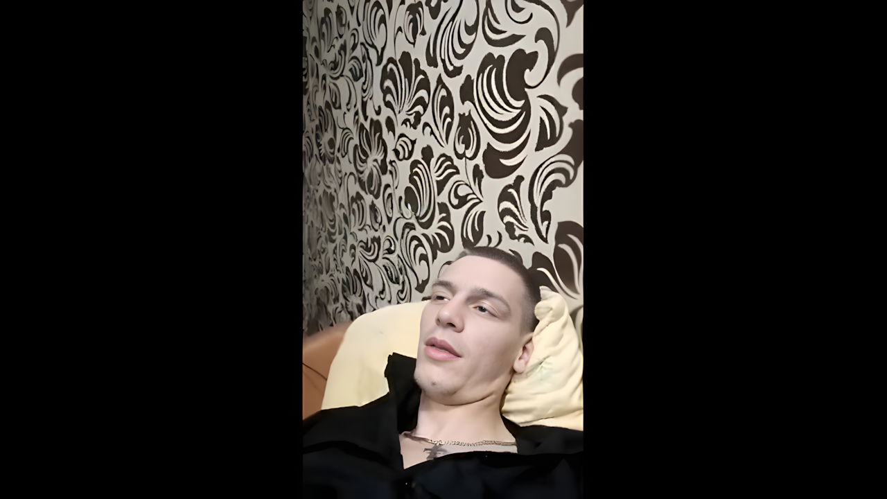 Teen boy playing with his cockdick home alone_46e5127e