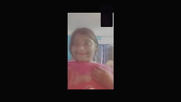 Chubby Girl Showing