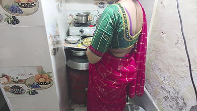 Kissing Licking. Suckinghard Housewife Hardcore Fuck with Her Servent