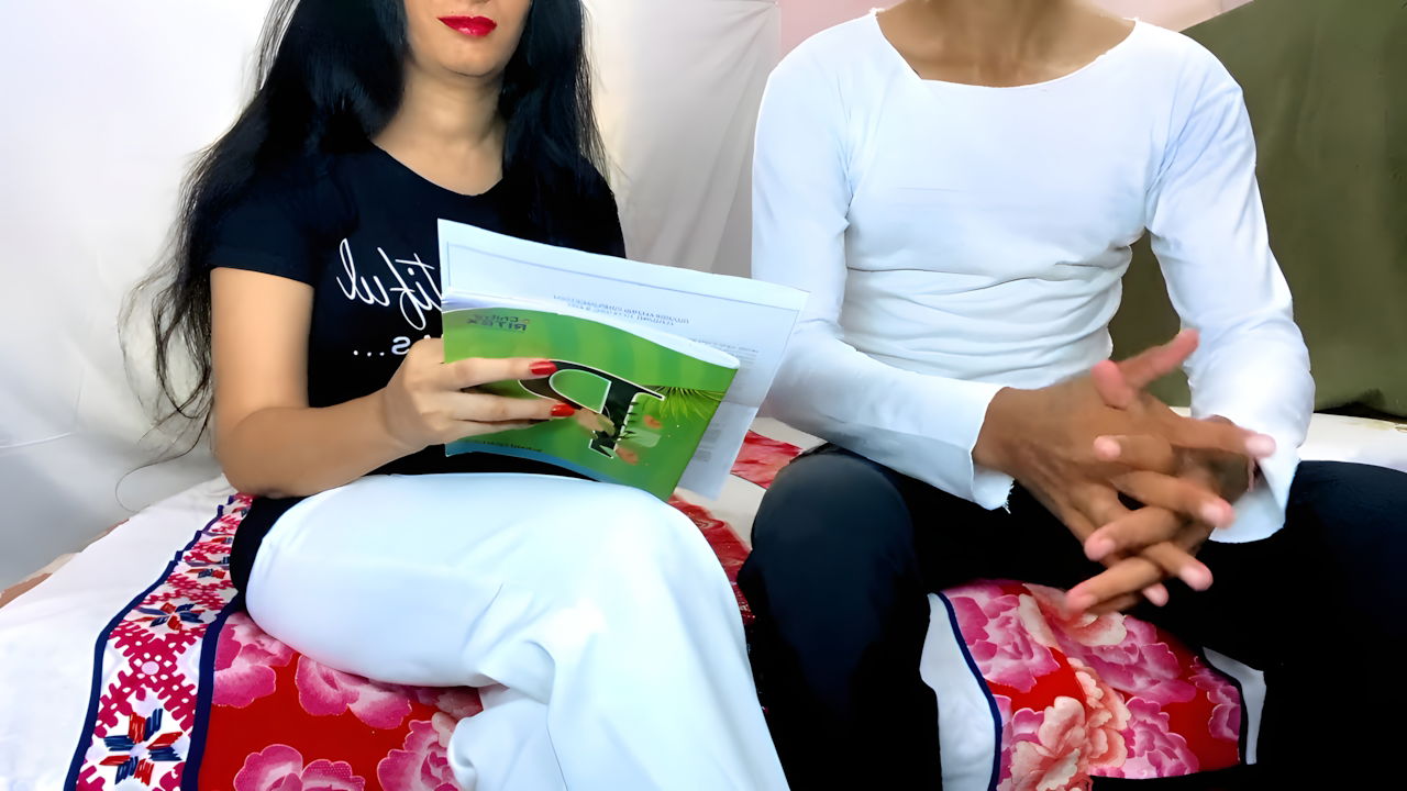 Secretary Boss Seduce with Hindi Dailogu