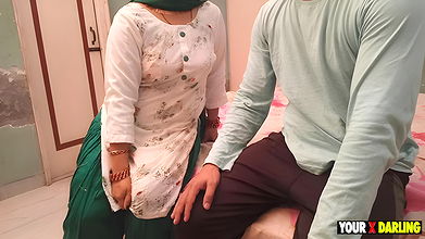 The Servant Threw Away the Rags Leaving His Caste