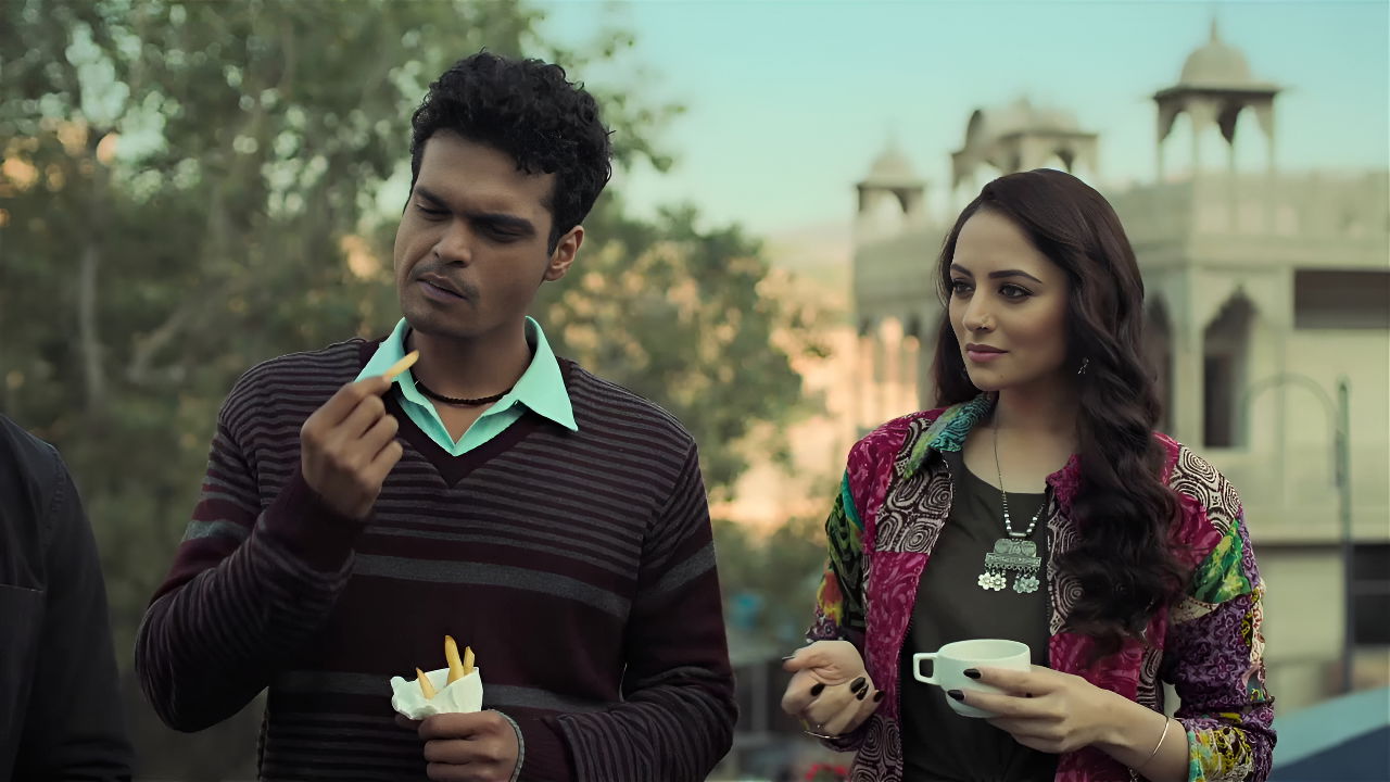 Zoya Afroz Hot Boob,Navel Seducing Scenes Compilation 3-Matsya Kaand S01 2021 22