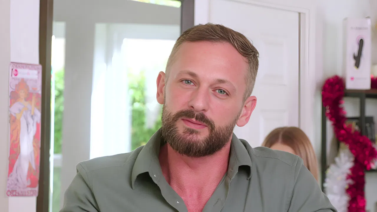 Jacquie Et Michel TV with Myra Moans in Myra, 24 years old, an angelic face…