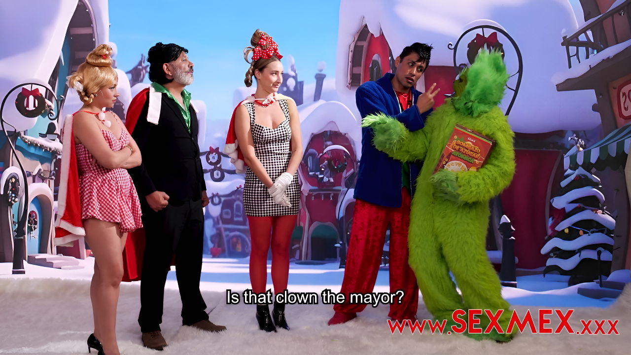 Sex Mex with Lula in THE GRINCH STEALS THE CHRISTMAS