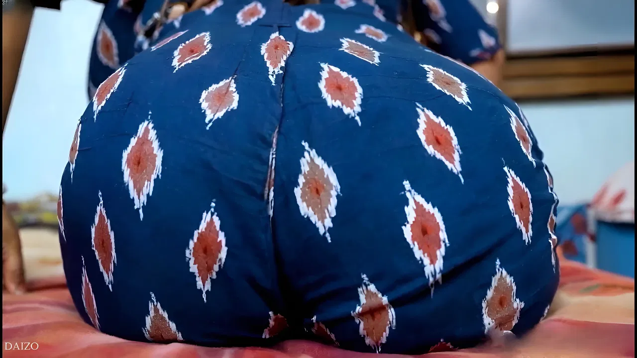 Big Ass Bhabi Fucked in Desi Style Eating Cum