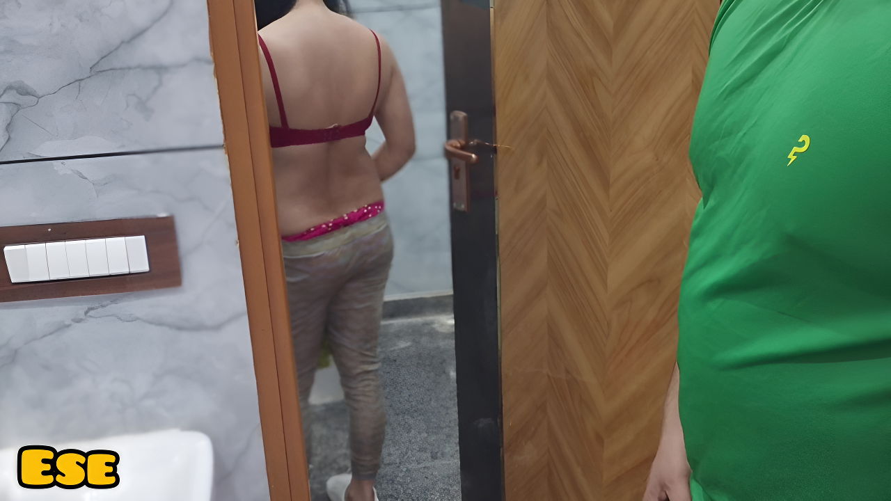 Electrician Ko Mila Param Aanand Bhabhi ki Chudai Karke