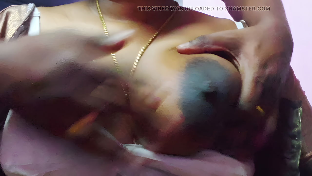 Horny Indian Girl Wants to Have Romantic Sex