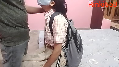 Indian college girl’s penis sucked a lot and then pressed her breasts, desi girl HD video