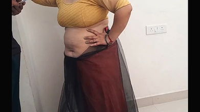 I fucked my bhabhi at home and she became very happy