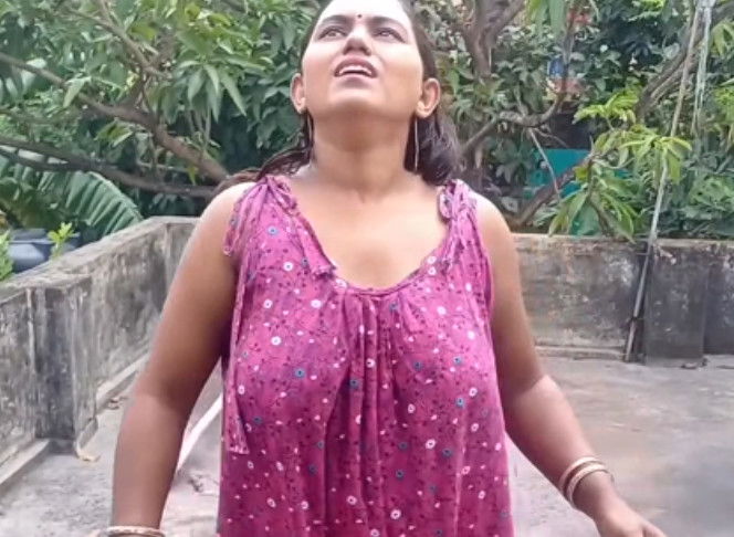 Indian dever bhabhi threesom desi videos Must emwatch