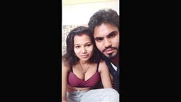 Hot couples boob show Babu ki Baby Vlogs.