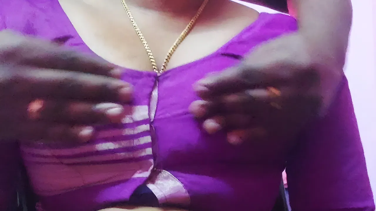 Zoya Bhabhi Desi Sex with Hubby in room