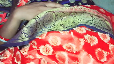 Sonu Bhabhi Got Hot After Watching the Movie, Then Said to Me Calm My Heat