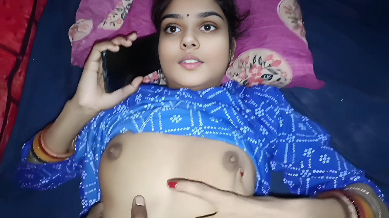 Desi Beautiful Girl Tight Pussy First Time XXX Videos Desi Beautiful Village Girl Sex Video