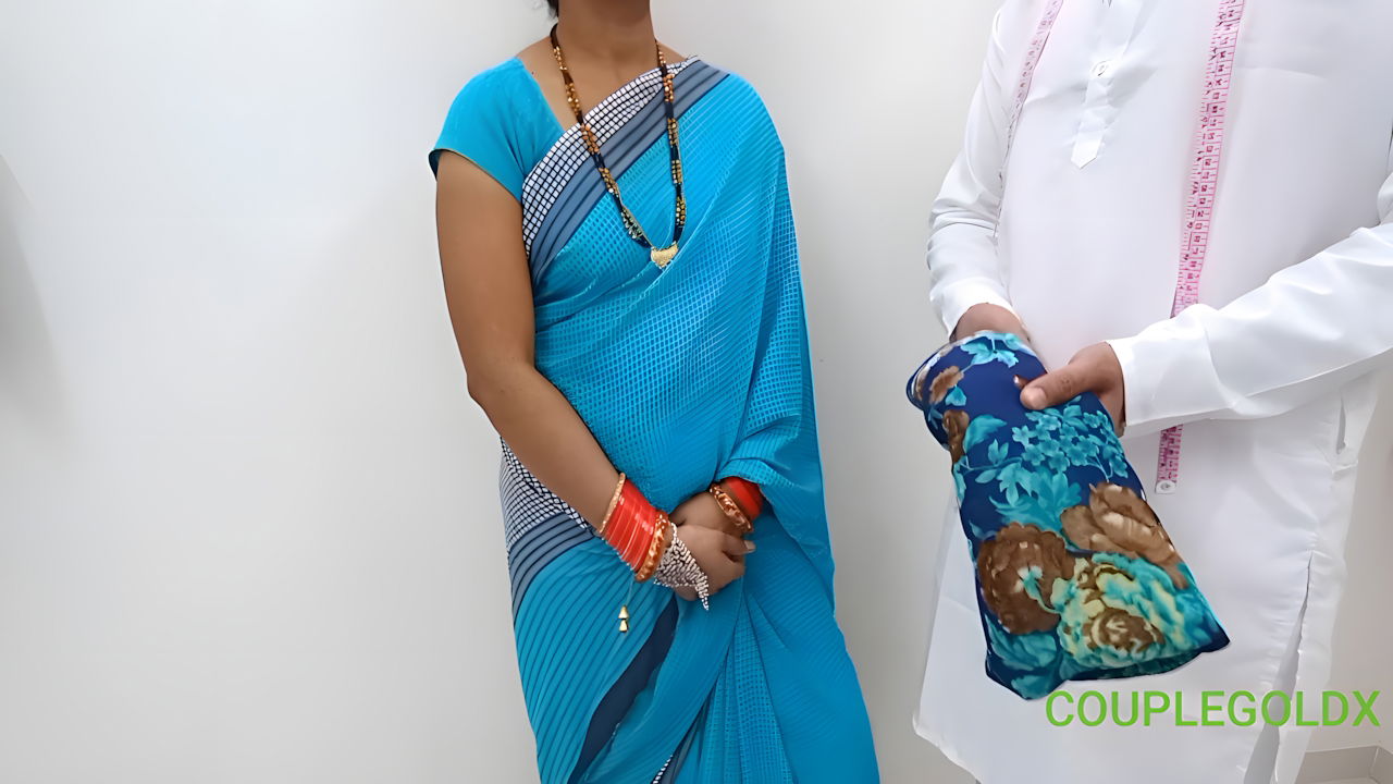 Komal Had Gone to Her Tailor to Get Her Blouse Stitched