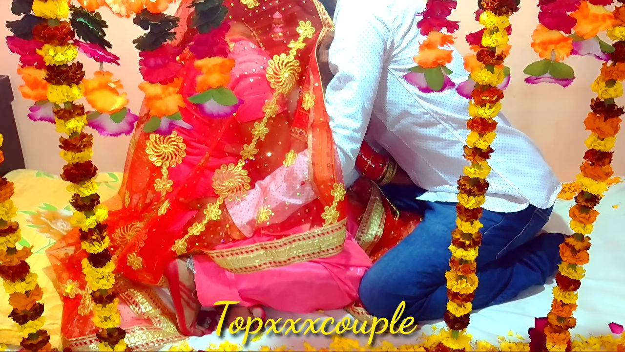 Real Homemade Fuck Desi Village Girl Riding Boyfriend Coock She Is Horny Fuck Creampie Pussy Inside