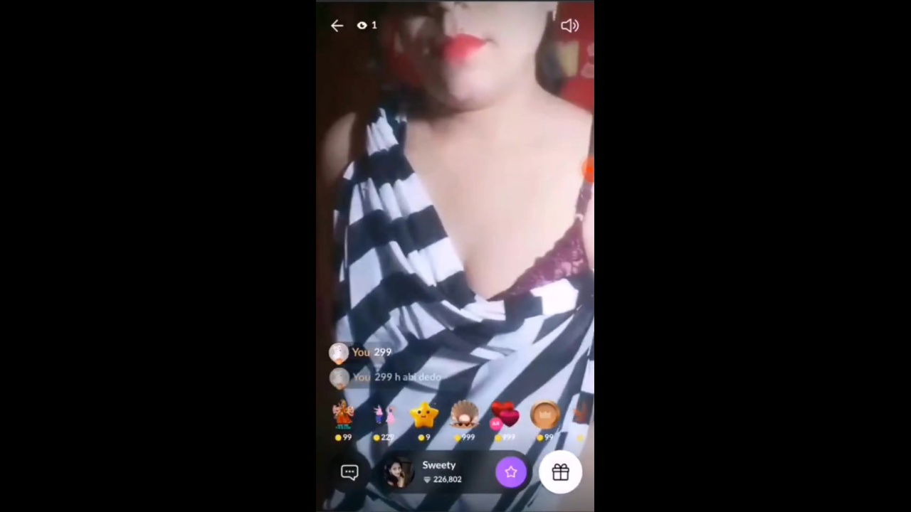 Cute Babe Sweety Boob Show And Spreadng Pussy on Live Tango With face 22