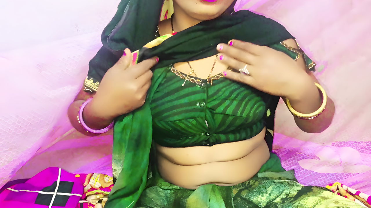 Bangala Bhabhi Hairy Pussy Seving