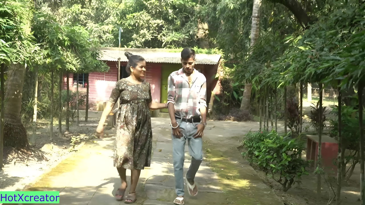Bengali Wife Cheating Sex! with Clear Bangla Audio