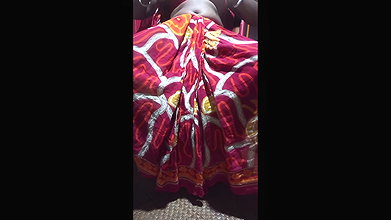 Bhabhi Finger Video