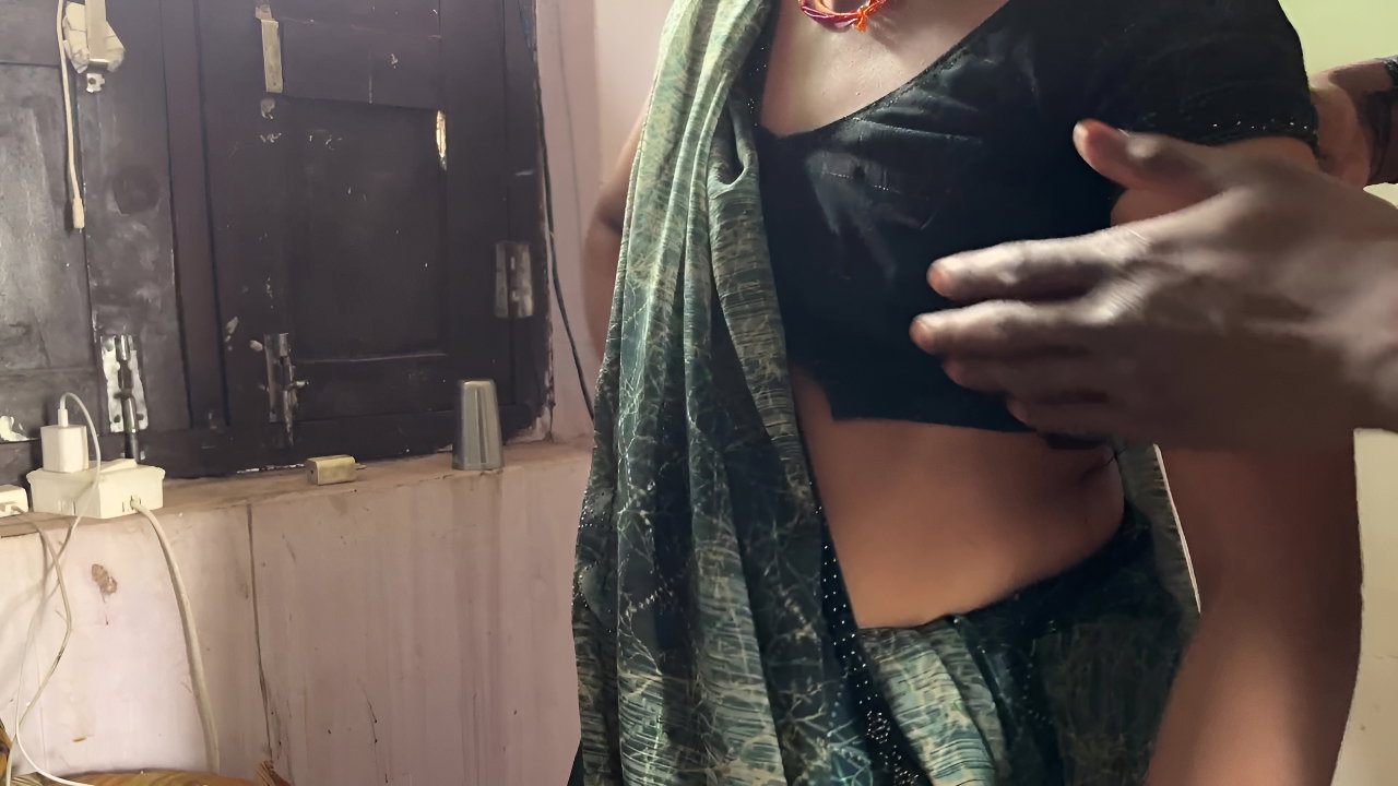 Bhabhi Hot Pussy Fuked by Husband