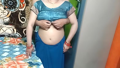 Bhabhi Lover Watch This Full Video.