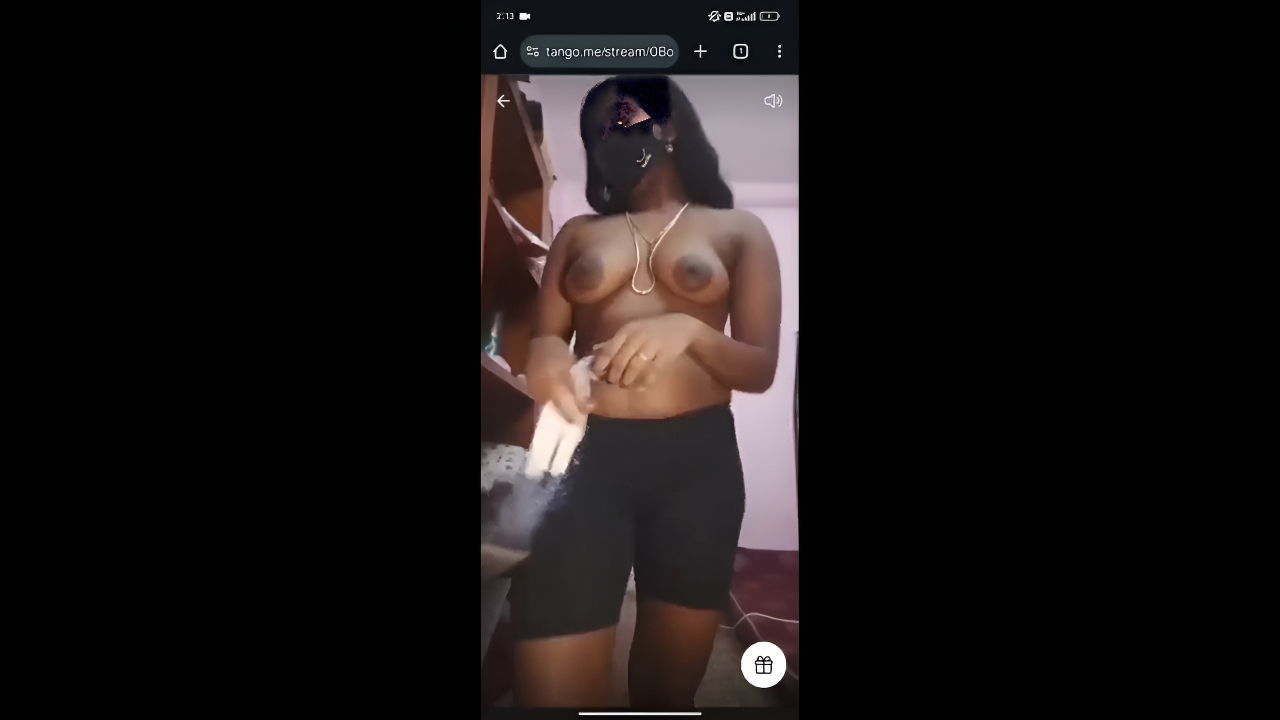 Tamil girl in stripchat 4