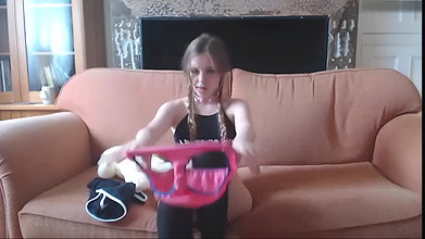 My Chubby Stepsister Bounces On My Cock When Were Home Alone full on_347435ca