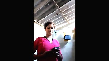 Desi Girl Nude Selfie Video Leaked