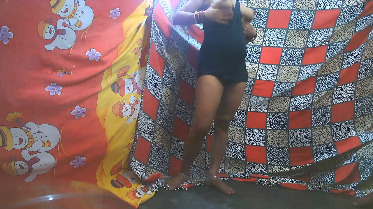 Bhabhi in Black Dress Sucks My Cock and I Fuck Her