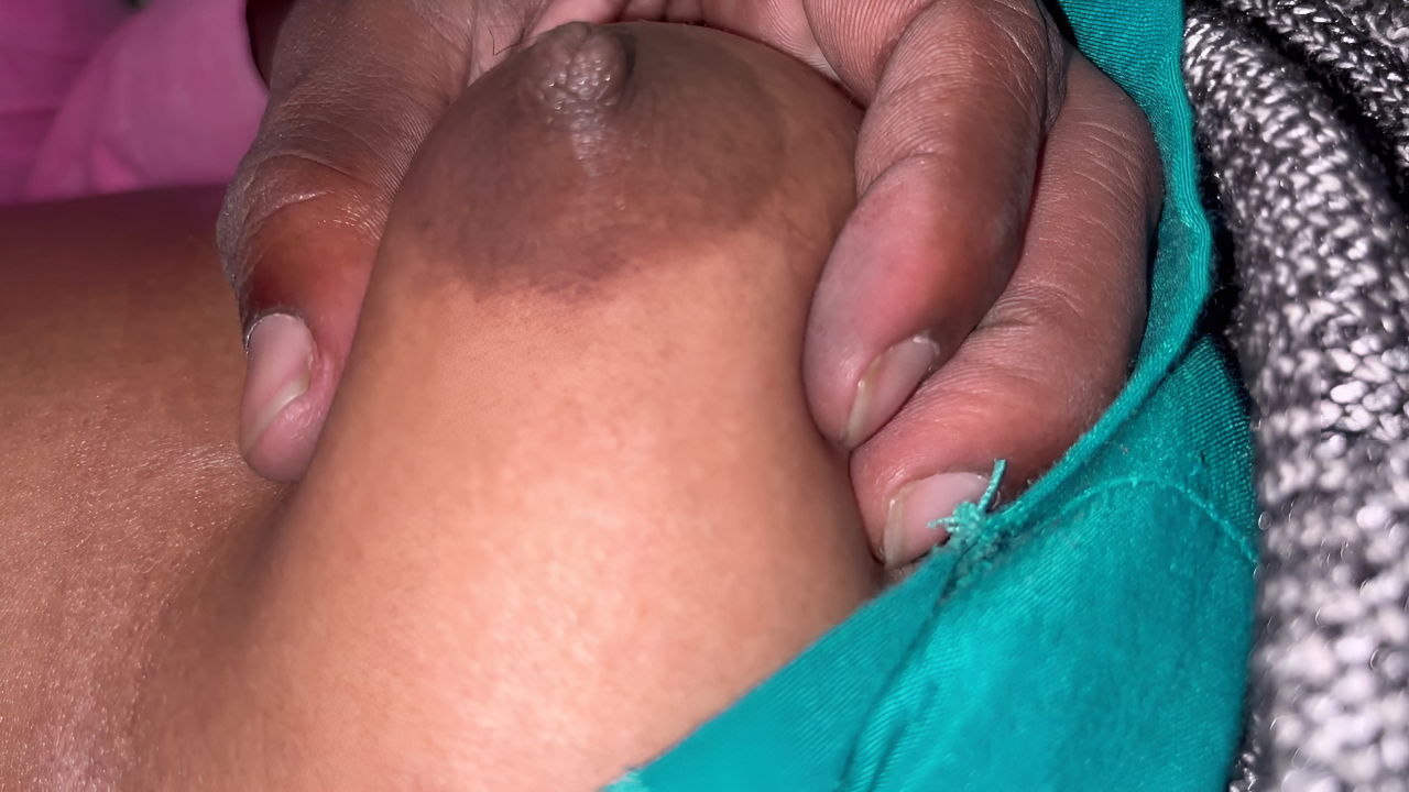 Brother-in-law Made Sister-in-law Cum by Licking Her Pussy