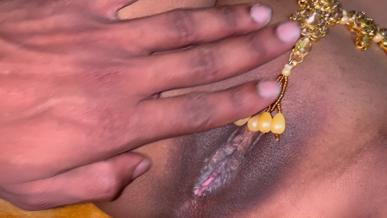 Desi Bhabhi First Time Fuck New Style Indian Sex MMS