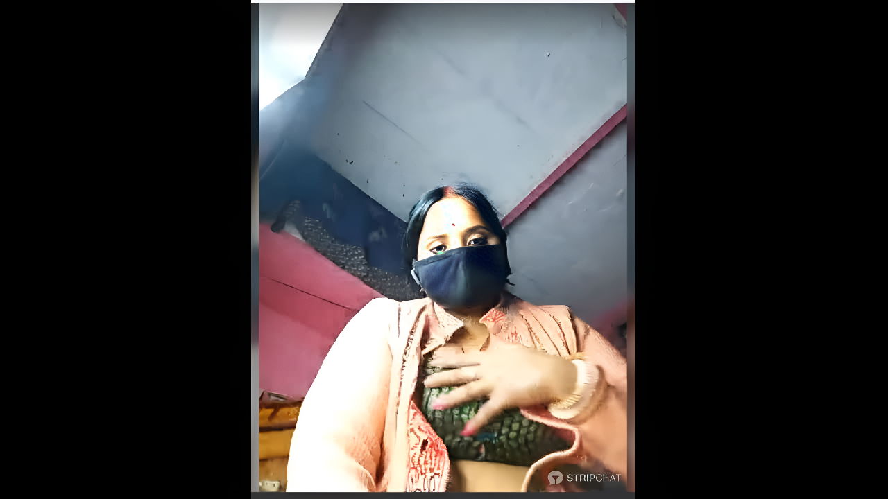 Cr_sonam-stripchat-ticket-show