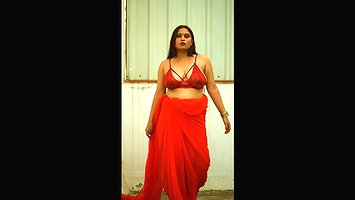 desi hot aunty black nipple through red bra and costume