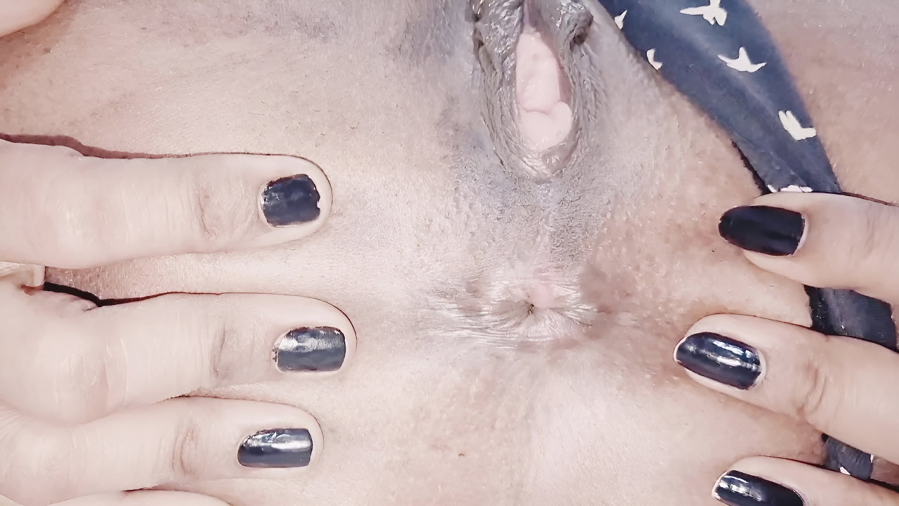 Desi Girl Has Sex with Boyfriend in Hotel