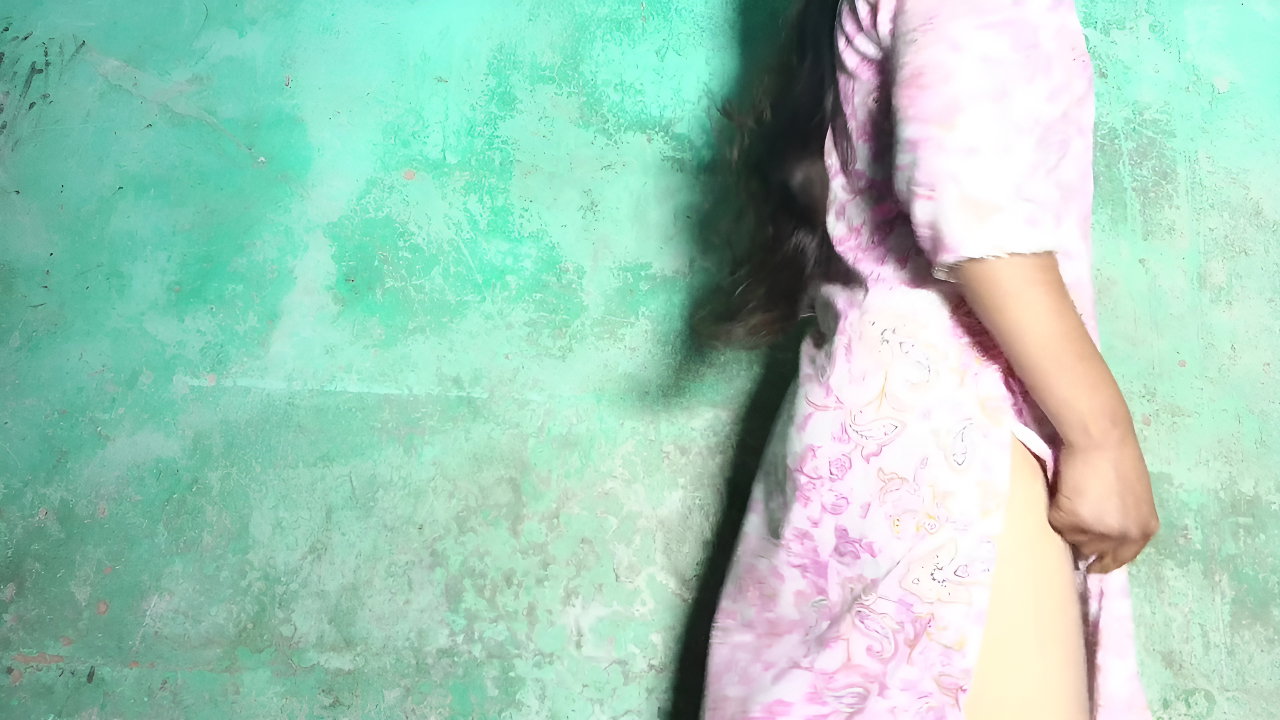 Find a Indian Bhabhi and Hot_girl and Curvy Komal and Fucks Her