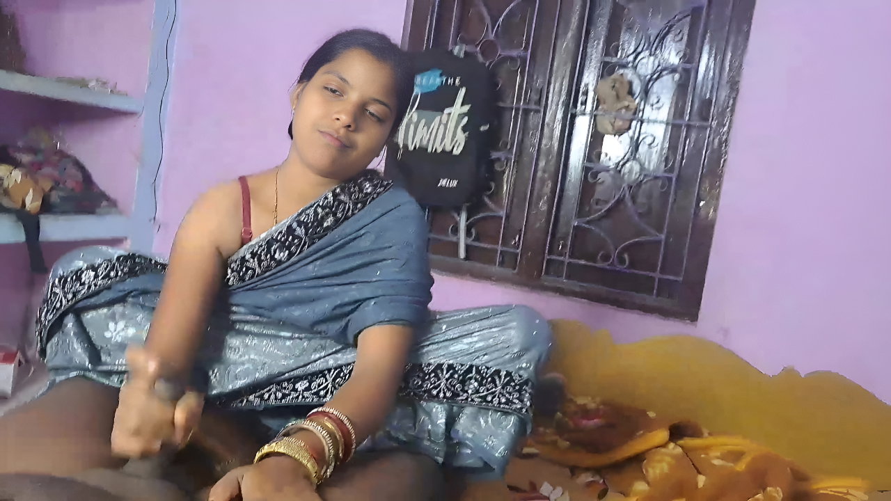 I First Time Mera Padosi Bhabhi Ko Doggy Style Fucked in Indian Village