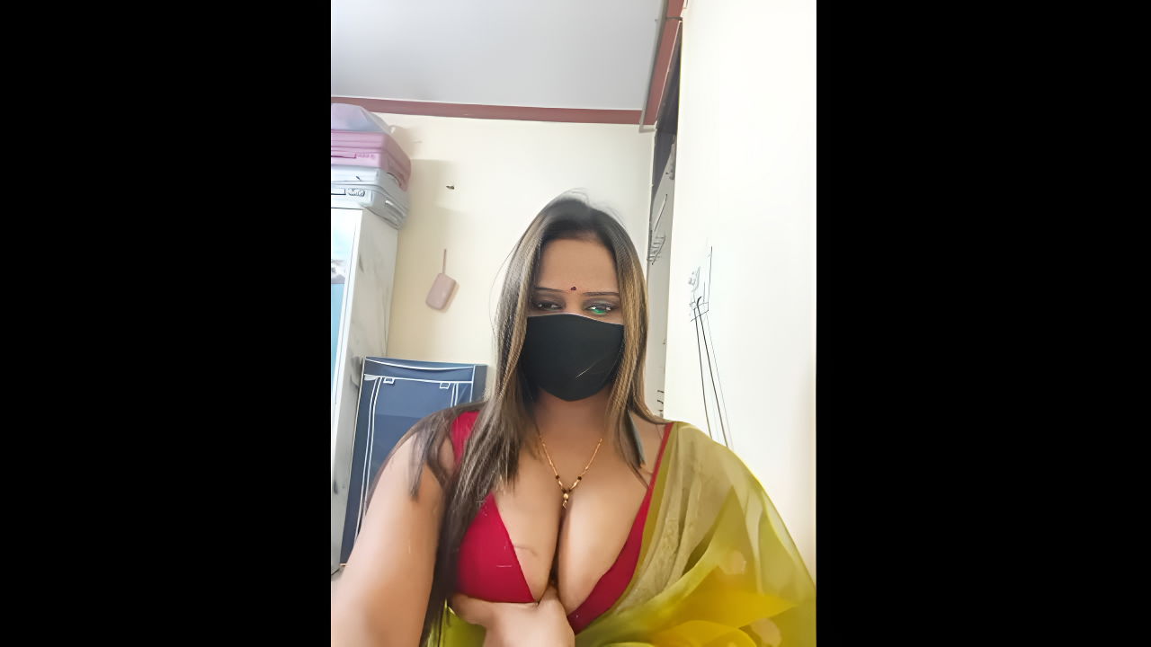 hoty_girlea-stripchat-ticket-show
