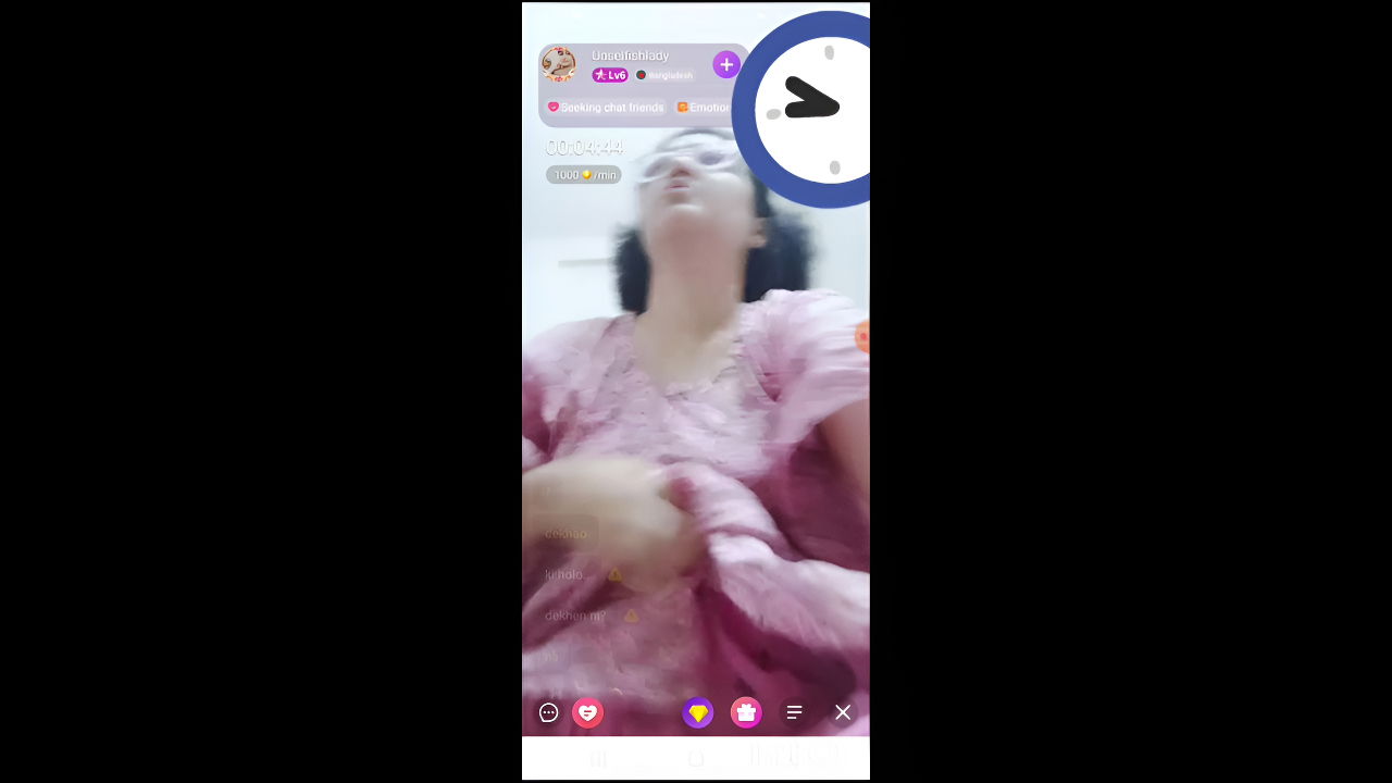 Cute bd girl show boobs in chamet