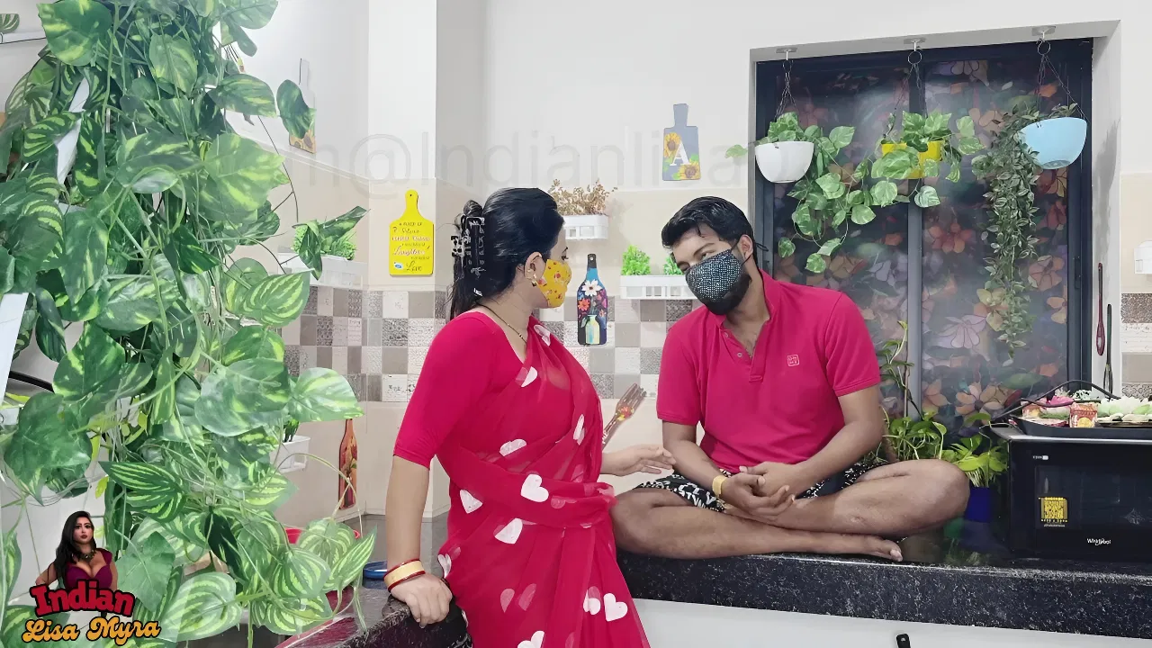 Indian Lisa Myra 07 mami bhanja hardcore sex on same bed where her husband is sleepin